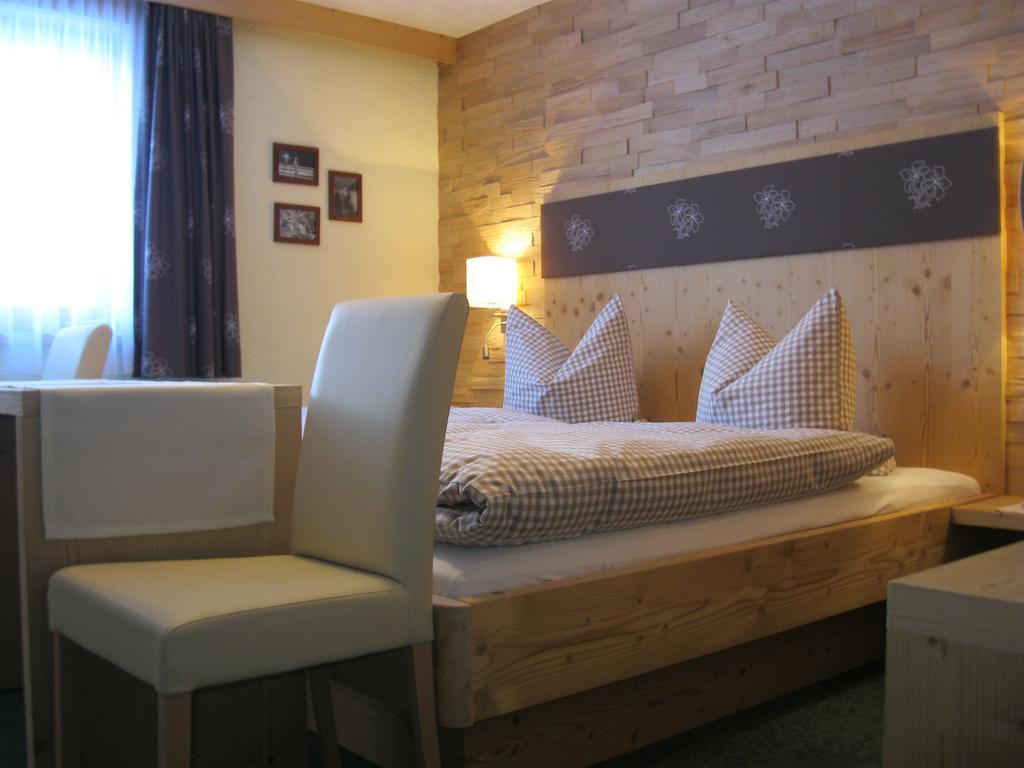 Gaestehaus Sahler Gaschurn Phòng bức ảnh